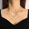 Collar Clavícula Retro Francés de Imitación Perla con Borla de Corazón de Tres Capas Apilable Europeo y Americano Nicho Temperamento de Gama Alta para Mujeres