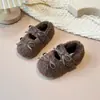 Zapatos de piel versión coreana para niños, suela blanda antideslizantes, zapatos de princesa para niñas, nuevos zapatos de algodón de invierno, zapatos cálidos para exteriores para bebé