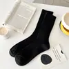 Meias simples de algodão unissex para outono e inverno, com linha grossa, cor sólida, costura dupla, comprimento até o meio da panturrilha, adequadas para sapatos Birkenstock, versáteis no estilo Maillard, meias longas para casais