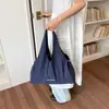 Bolso de Hombro de Nylon de Gran Capacidad Estilo Perezoso con Correa Ancha Ligera para Estudiantes, Adecuado para Clase, Viajes Diarios y Almacenamiento Diario