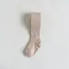 Leggings de rayas verticales ajustados para bebés y niños pequeños, de Amazon, para uso transfronterizo, ropa exterior de primavera y otoño, pantimedias de algodón de alta elasticidad