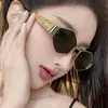 Gafas de Sol Retro Francesas con Marco Metálico en Forma de Rombo Arco del Triunfo para Mujer Estilo Callejero Estilo Sexy Gafas de Sol de Celebridad de Internet Aspecto Moderno y Adelgazante-