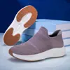 Zapatos Deportivos Casuales de Malla Flyknit para Hombre Tallas Grandes Transfronterizos Zapatos tipo Mocasín Calcetín Perezoso Zapatos Ligeros para Correr de Pareja Mujer