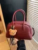 Bolsa de almohada de diseño de nicho de comercio exterior 2026 Otoño e Invierno Nuevo estilo Bolso de hombro Elegante Versátil Bolso cruzado Moderno Bolso pequeño