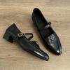 Sapatos Mary Jane Retrô 2026 para Mulheres com Salto Grosso, Tira Única, Flor de Camélia, Bico Fino, Mocassins Estilo Britânico, Sapatos Pequenos de Couro