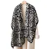 2025 Nuevo Otoño e Invierno Estampado de Leopardo Imitación Cachemir Versión Estrecha Bufanda Versátil de Gama Alta Engrosada Estilo Coreano Lujo Accesible Bufanda Cálida