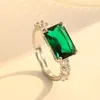 Anel de Diamante de Moda de Alto Padrão Transfronteiriço para Mulheres Design Simples Criativo Europeu e Americano Anel Versátil para o Dedo Indicador