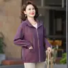 Jaqueta de outono para mãe de meia-idade, novo estilo fashion, sobretudo para primavera e outono para mulheres de meia-idade e idosas, blusa fina estilosa de tamanho grande
