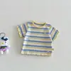 Camiseta Manga Curta Fofa para Meninas 2026 Nova Verão Estilo Coreano para Bebês Camiseta Básica Listrada Colorida Tendência da Moda de Verão Infantil