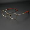 Armazón de gafas de montura completa de titanio puro de alta calidad para hombre de negocios sándalo rojo cara grande miopía se puede equiparar con armazón de gafas