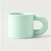 Tazas de cerámica de alta calidad, con asas grandes y forma robusta, personalizables con logotipos en colores macarrón, perfectas como recuerdos; Muestras de color disponibles para pedidos personalizados