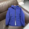 Chamarra con Capucha de Cuello Alto Impermeable a Prueba de Viento Sin Costuras que Absorbe la Humedad y el Sudor para Pareja 13159