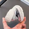 Zapatos deportivos para niños de primavera y otoño, antideslizantes, casuales, versátiles, zapatos de moda de suela plana, tenis de piel transpirables para niños