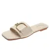 Moda para combinar con faldas 2026 Verano Nuevo Talla Grande Suela Plana Punta Cuadrada Sencillo Sin Cordones Sandalias Perezosas para Mujer Cómodas