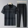 Traje de Verano de Seda Helada de Manga Corta para Papá 2026 Nuevo Traje Deportivo para Edad Media y Mayores Ropa de Verano para el Día del Padre