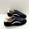 Zapatos de Entrenamiento Youmuni Versátiles Adelgazantes Forrados de Lana Alemanes para Mujer, Planos Ligeros de Cuero Genuino Zapatos para Correr Retro Otoño 2025