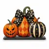 Adornos de escritorio de madera con temática de Halloween lindos y transfronterizos, con forma de calabaza, para repisa de ventana del hogar y decoraciones navideñas
