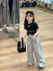 Ropa Infantil Estilo Coreano Verano 2026 Camiseta Corta para Niñas Estilo Americano con Ajuste en la Cintura, Pantalones Deportivos Rectos Dulces Frescos Retro Desgastados