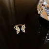 Anel Geométrico Aberto Minimalista de Zircônia Luxo de Nicho High-End Anel para Dedo Indicador Tendência Versátil Joias de Moda Atacado