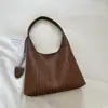 2026 Verano Nuevo Bolso de Hombro Único con Textura Tejida Moda para el Trabajo Bolso de Axila Bolso Tote Simple Bolso de Mano de Alto Valor
