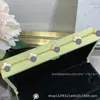 Pulseira Fina de Flor em V com Trevo de Quatro Folhas Banhada a Ouro com Cinco Flores, Espessamente Banhada a Ouro 18K, Trevo de Quatro Folhas Natural de Madrepérola Branca Pulseira da Sorte