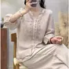 Nova Camisa Bordada de Algodão e Linho com Decote em V Artístico Vintage 2025 para Mulheres, Blusa Versátil Casual Solta de Manga Longa para o Verão