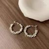 Pendientes de Perla Plateada Rotos para Mujer 2024 Nuevas Explosiones Pendientes con Forma de C Diseño de Nicho Pendientes de Moda Versátiles
