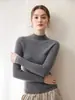 Suéter de Cashmere Listrado Estilo Suave Feminino Gola Alta Meio Slim Fit Pulôver Malha Camada Base Suéter Outono/Inverno Peça Versátil para Usar por Baixo