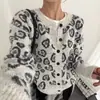 Cárdigan suéter de punto con estampado de leopardo y cuello redondo para mujer, nuevo diseño otoño/invierno 2026, prenda exterior de punto suave y cómoda