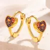 Pendientes de Corazón Rojo de Circonita Dulces y Femeninos Mismo Estilo que Xiaohongshu Lujo Accesible Simple Compacto Joyería de Oreja de Gama Alta