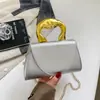Bolso de mano de estilo coreano, alta calidad, diseño de nicho - Colección otoño 2026, bolso de hombro/bolso cruzado minimalista y moderno, bolso cuadrado pequeño