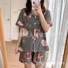 Pijamas de verano de manga corta coreanos sueltos de talla grande, bonitos, nuevos, para el hogar, de internet, con estampado floral pequeño y cabello vivo.