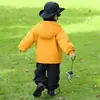 Jaqueta corta-vento infantil Outono 2026 Nova Estilosa Streetwear de Bebê Crianças com Capuz Corta-vento Superior Tendência