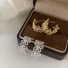 Brincos de Flor Vazada Doces Novos de Verão Brincos para Mulheres Populares de Alto Padrão Design de Nicho Brincos de Alto Padrão para Mulheres