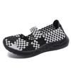 Nuevos zapatos de mujer de talla grande, tejidos a mano, informales, transpirables, calados, de una sola capa, planos de malla ultraligeros, cubrezapatos