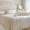 Lençol de Algodão Ajustável e Saia de Cama Duas em Um Estilo Francês Fresco Estilo Princesa Cobertura Completa Antiderrapante Conjunto de Três Peças