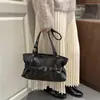 Bolsos Retro Transfronterizos para Mujer 2026 Nuevo Bolso de Hombro de Gran Capacidad Casual Versátil Bolso para el Trabajo Hebilla de Cinturón Bolso de Axila