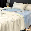 2026 Nuevo Juego de Verano Fresco de Colcha de Seda de Hielo de Cuatro Piezas Sábana de Cama Súper Hermosa con Sensación de Alta Gama Funda Nórdica Juego de Tres Piezas para Cama