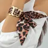 Joyería Yongge Joyería Estilo Europeo y Americano Tela Hueca con Estampado de Leopardo Pulsera Abierta Pulsera Geométrica Retro Francesa Joyería para Mujer