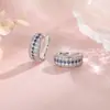 Pinzas para Orejas Azules Anchas con Diamantes Completos, Tendencia en Tiktok, Frescas y Elegantes Brazaletes para Oreja de Circonita Azul Klein Sin Perforación