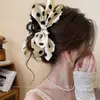 Pinza para el Cabello para Mujer Sensación de Alta Gama 2026 Nuevo Tamaño Grande Para Cabello Grueso Parte Posterior de la Cabeza Pinza de Tiburón Accesorios para el Cabello de Mujer Negro Satinado