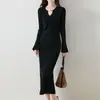 Vestido Tricô Novo Primavera e Outono 2026, Vestido Suéter Manga Longa Slim Fit de Comprimento Médio, Vestido Suéter Acima do Joelho para Roupa Externa