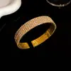 Pulsera Abierta Redonda Multicapa Incrustada con Diamantes Transfronteriza Europea y Americana, Pulsera de Lujo Ligero de Gama Alta, Joyería de Moda Personalizada de Alta Resistencia para Mujeres