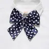Flor de Colarinho Profissional Trabalhador de Eventos Aeromoça Banco Negócios Gravata Borboleta Roupas de Trabalho Femininas Estilo Preppy Gratuito Listrado Gravata Borboleta