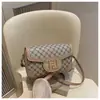 Bolsa Tote Retrô de Nicho Estilo Coreano para Mulheres 2026 Nova Bolsa Transversal Tendência com Letras Estampadas para o Dia a Dia Bolsa de Ombro