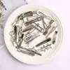 Pasador de Metal Plateado con Línea Ondulada Pinza para el Cabello Minimalista Pinza para Flequillo Lateral para Mujeres Flequillo Accesorios para el Cabello Pinza de Pato