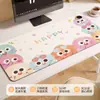 Alfombrilla de ratón calefactable de color crema, calentador de escritorio extragrande, diseño elegante para chicas, adecuada para escritorios de computadora de oficina, proporciona calor para las manos en invierno