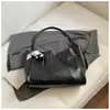 Bolsos 2025 Estilo Nuevo Bolsos Gran Capacidad Moda Femenina Aspecto de Alta Calidad Textura Suave de Cuero Bolso de Hombro Tote para Viajes