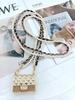 Mini Bolso Metálico Hueco con Patrón de Diamantes para Audífonos Cadena Bolso de Cintura Colgante para el Cuello Decoración Esencial de Moda para Mujer Bolso Yangshulin