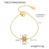 Pulseira de floco de neve de Natal Oumika feita à mão com zircônia ultra-flash incrustada, banhada em aço titânio de ouro 18K real, joia para mulheres